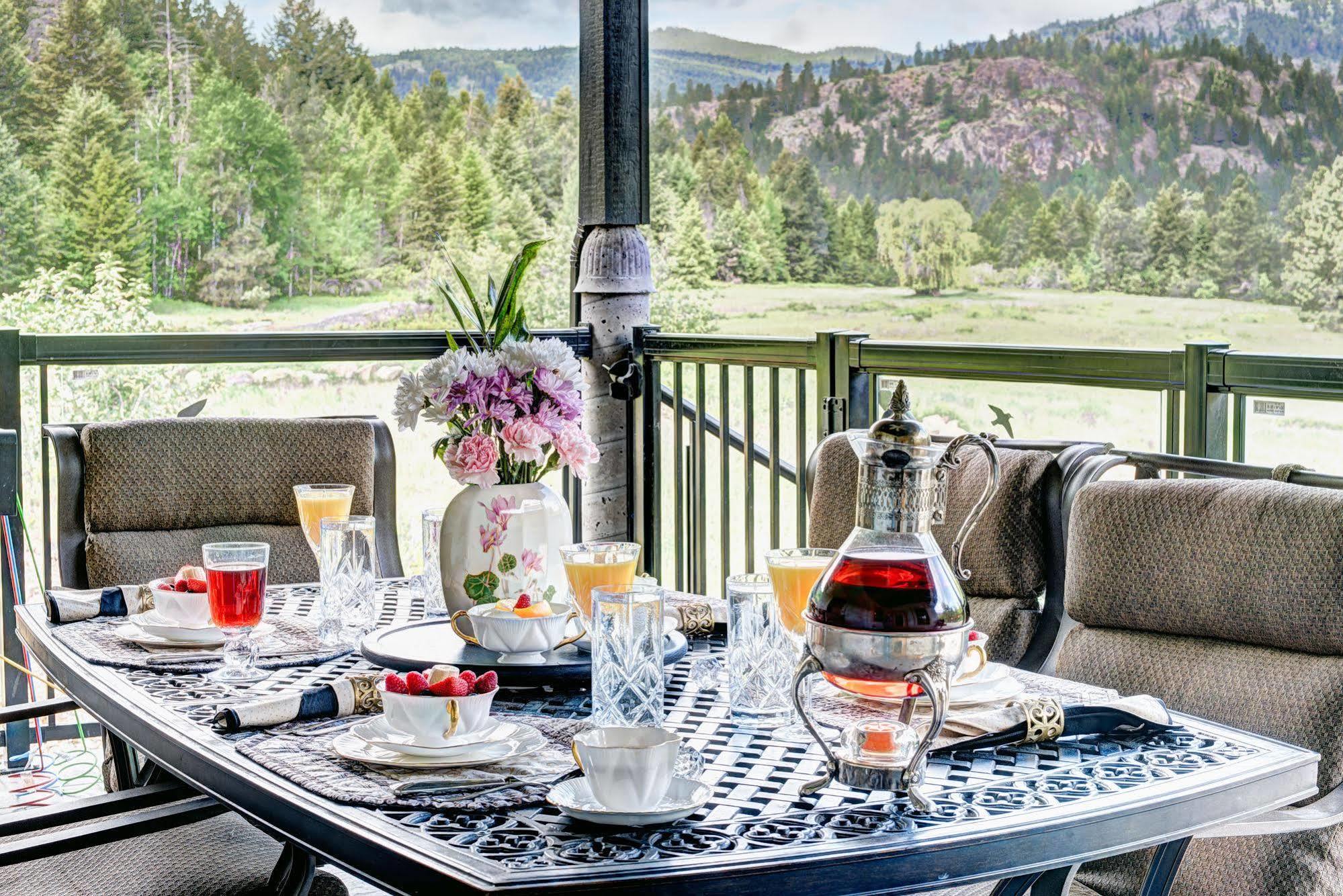 Noble House Suites B&B 그랜드 포크스 외부 사진